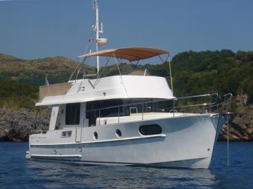AYC Yachtbroker - Swift Trawler 44