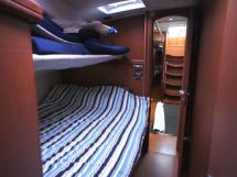 Front starboard cabin