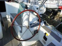 Sun Odyssey 42I - Starboard steering wheel