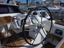 Starboard steering wheel