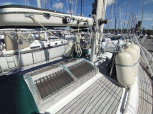 HANS CHRISTIAN 43 TRADITIONAL - Deck and mast step