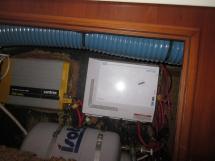 Dufour 50 Prestige - Charger, inverter and Isotemp water heater