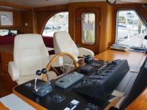 Searocco 1500 Trawler - Main steering station