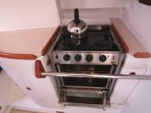 Kitchen stove