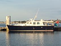 AYC Yachtbrokers - Trawler Meta King Atlantique - Docked