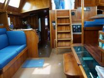 AYC - Chatam 60 / Companionway, panoramic saloon & centerboard case
