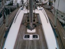 AYC - Dufour 45 E performance  / Mast foot