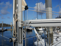 Sun Odyssey 51 - Furling mainsail (in the mast)