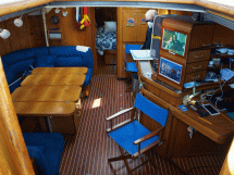 Sun Odyssey 51 - From the companionway