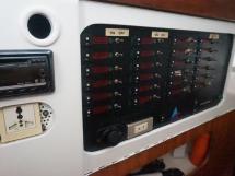 Catana 42 - Electric panel