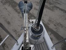 Hanse 531 - Furler and anchor roller