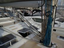 Universal Yachting 49.9 - Mast step