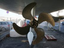 AYC Yachtbrokers - Tocade 50 - Four-blade folding propeller