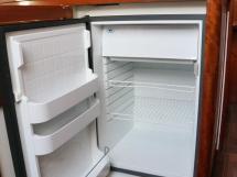 AYC Yachtbrokers - Tocade 50 - Refrigerator