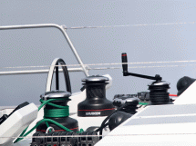 Iroise 48 - Steering position and winches