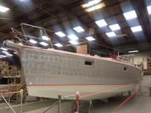 OVNI 395 - Being antifouled