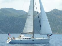 Universal Yachting 49.9 - Under sails