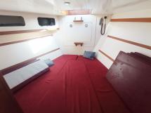AYC Yachtbroker - Williwaws 43 - Forward cabin