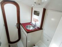 AYC Yachtbroker - Williwaws 43 - Bathroom