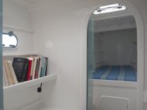 Punch 1500 LC - Passageway and cabin