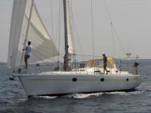 AYC - Universal Yachting 44 / Under sails