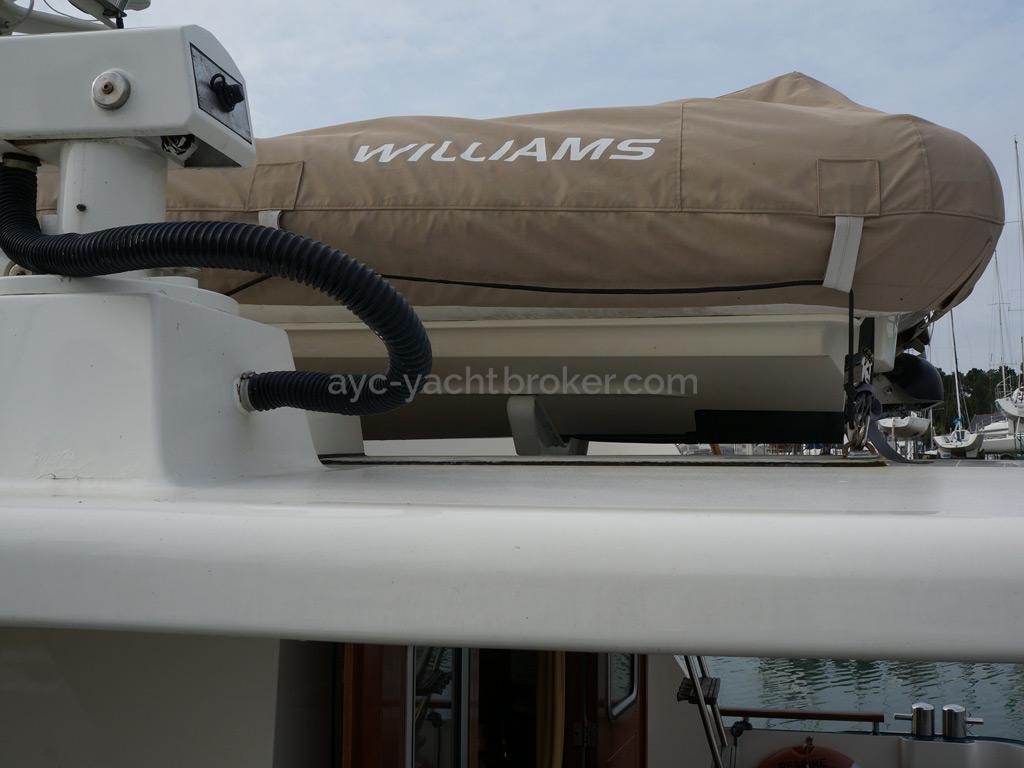 Searocco 1500 Trawler - Williamson 285 jet dinghy