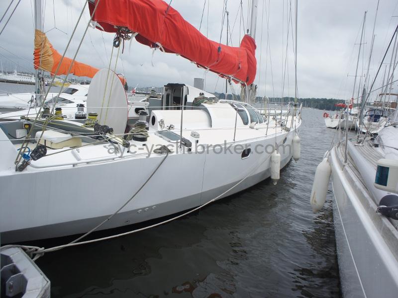 AYC Yachtbroker - Nemophys 50 - White hull