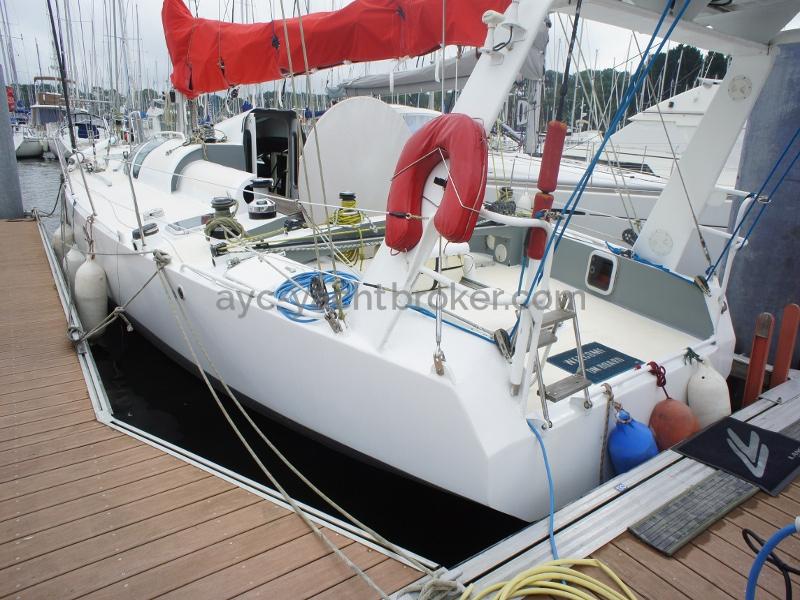 AYC Yachtbroker - Nemophys 50 - White hull