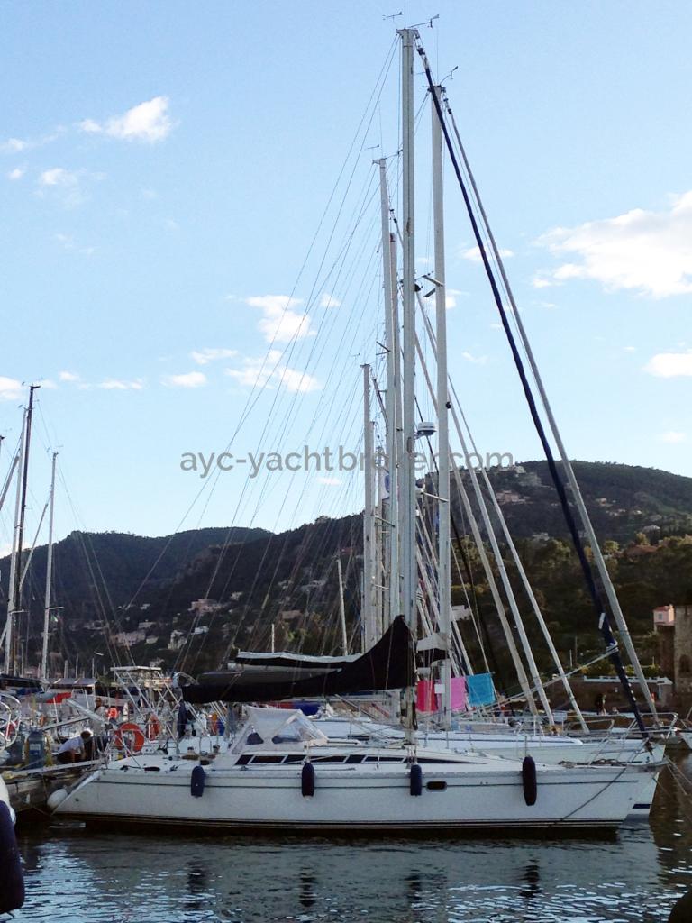 Sun Shine 38 - AYC International Yachtbroker