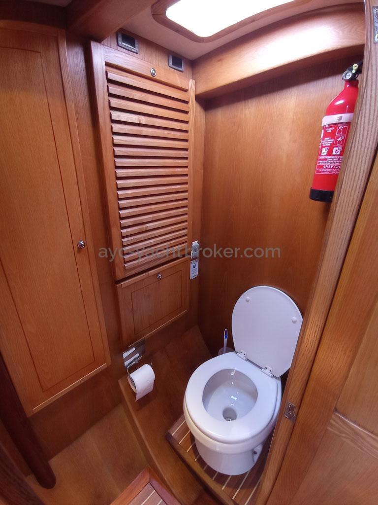 Plan Briand 64' - Water closet fior the forward cabin