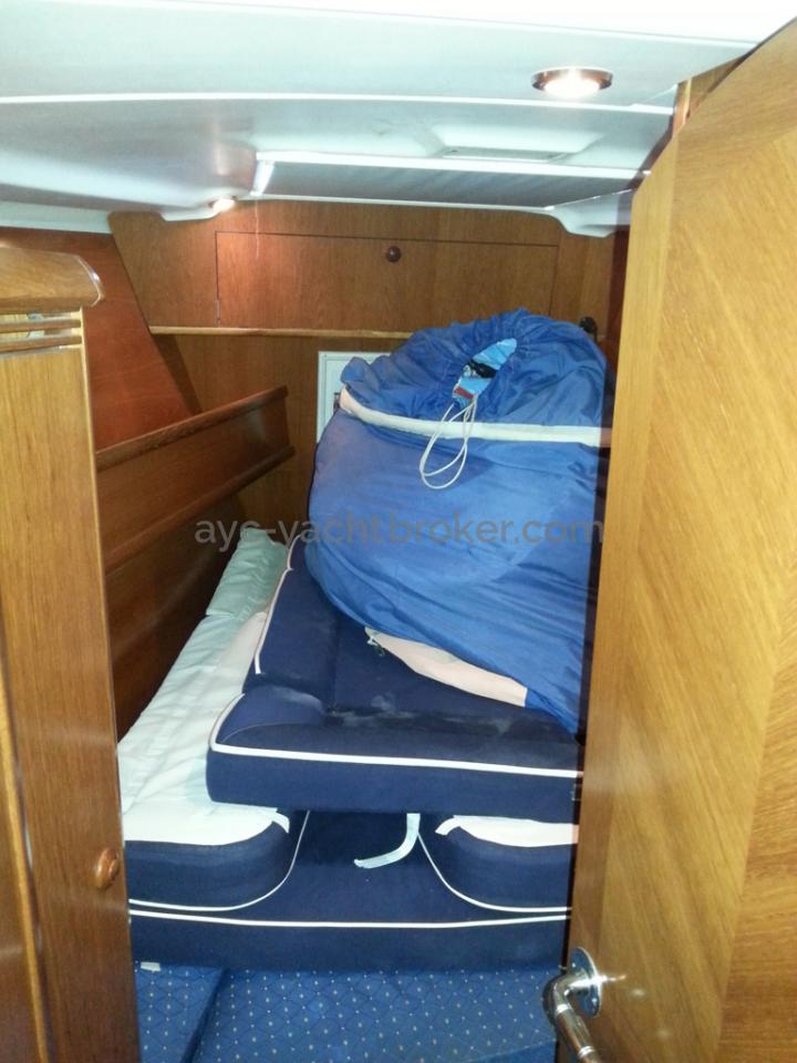 Sun Odyssey 54 DS - Front cabin