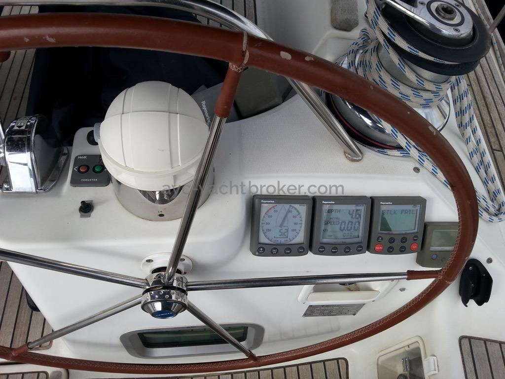 Sun Odyssey 54 DS - Starboard steering station