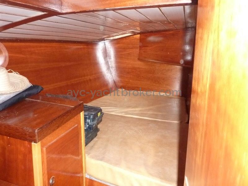 AYC Yachtbroker - Nemophys 50 - Aft starboard cabin