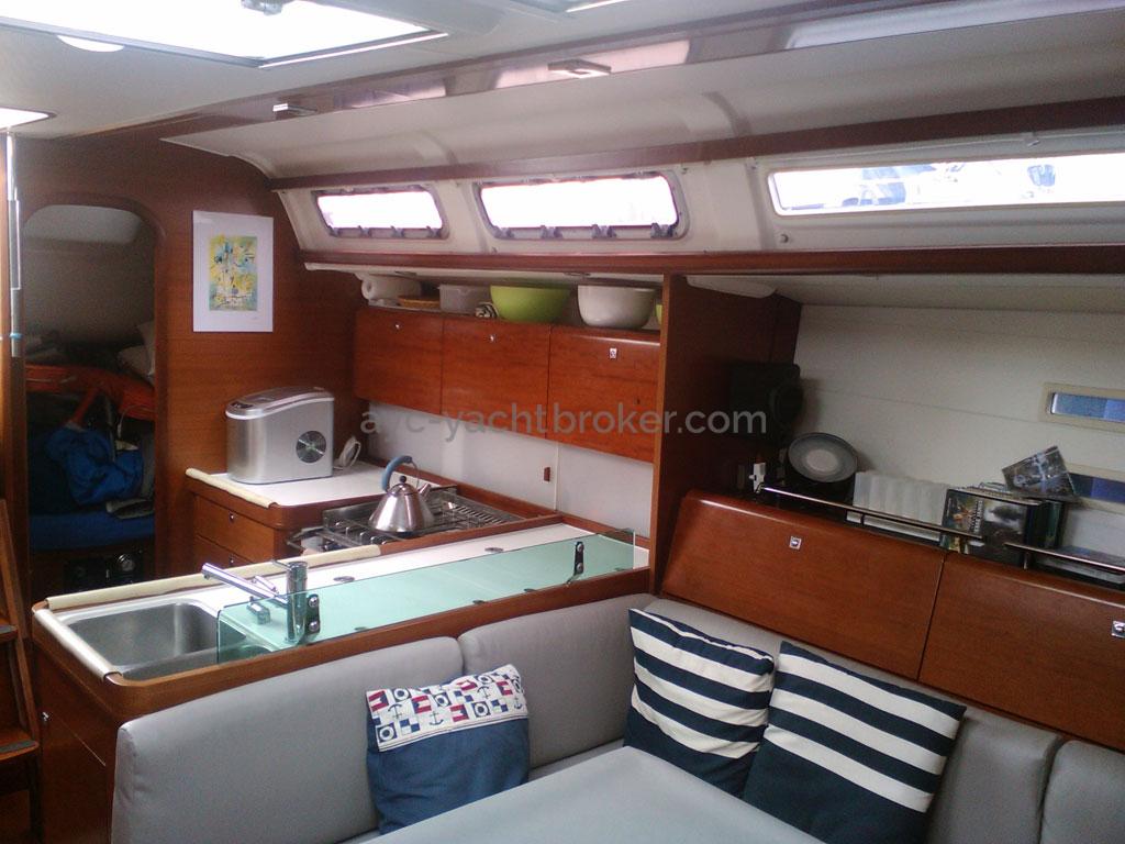 AYC - Dufour 45 E performance  / Galley