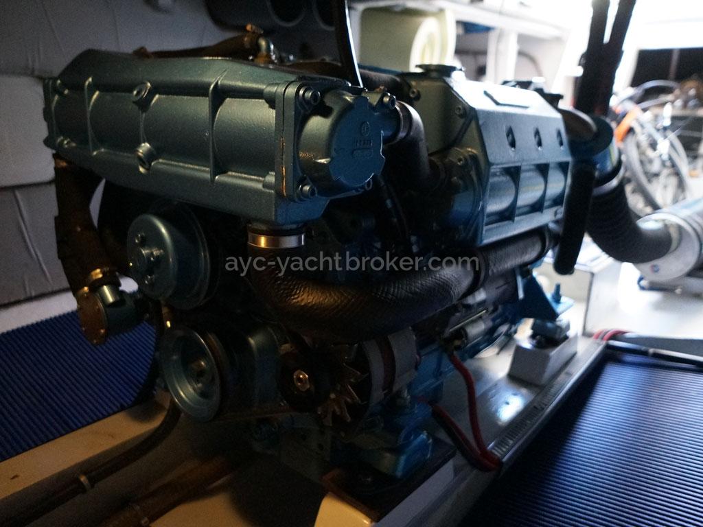 AYC - Trawler fifty 38 / Nanni engine
