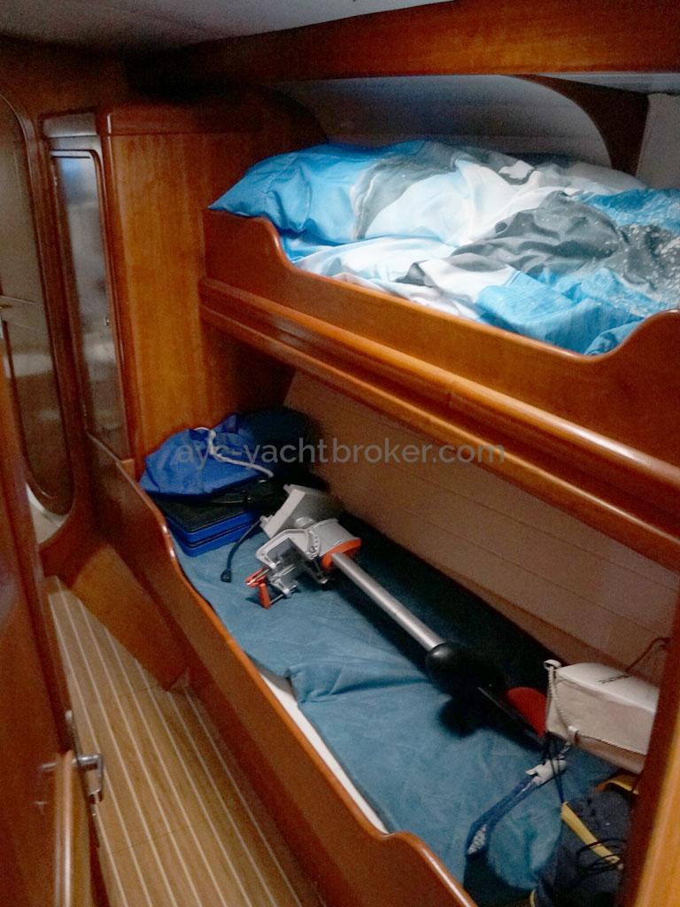 OVNI 455 - Bunk beds