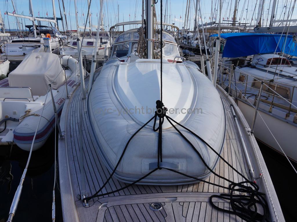 Foredeck and tender