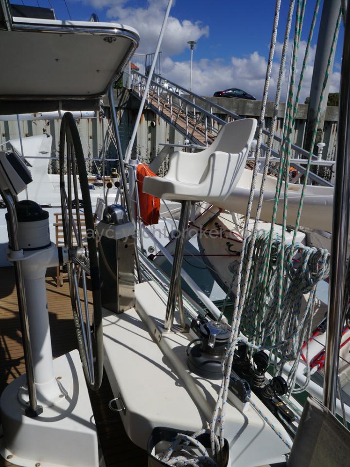 Catamaran 51' - Steering station