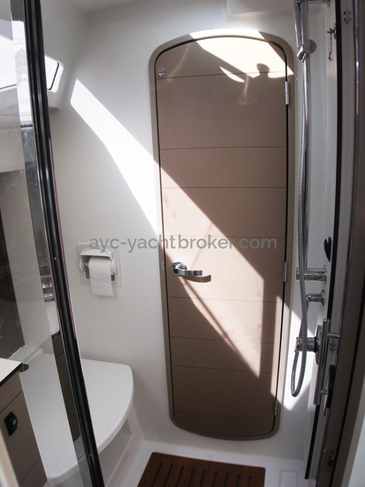 RM 1260 Biquilles / Twinkeels - Bathroom
