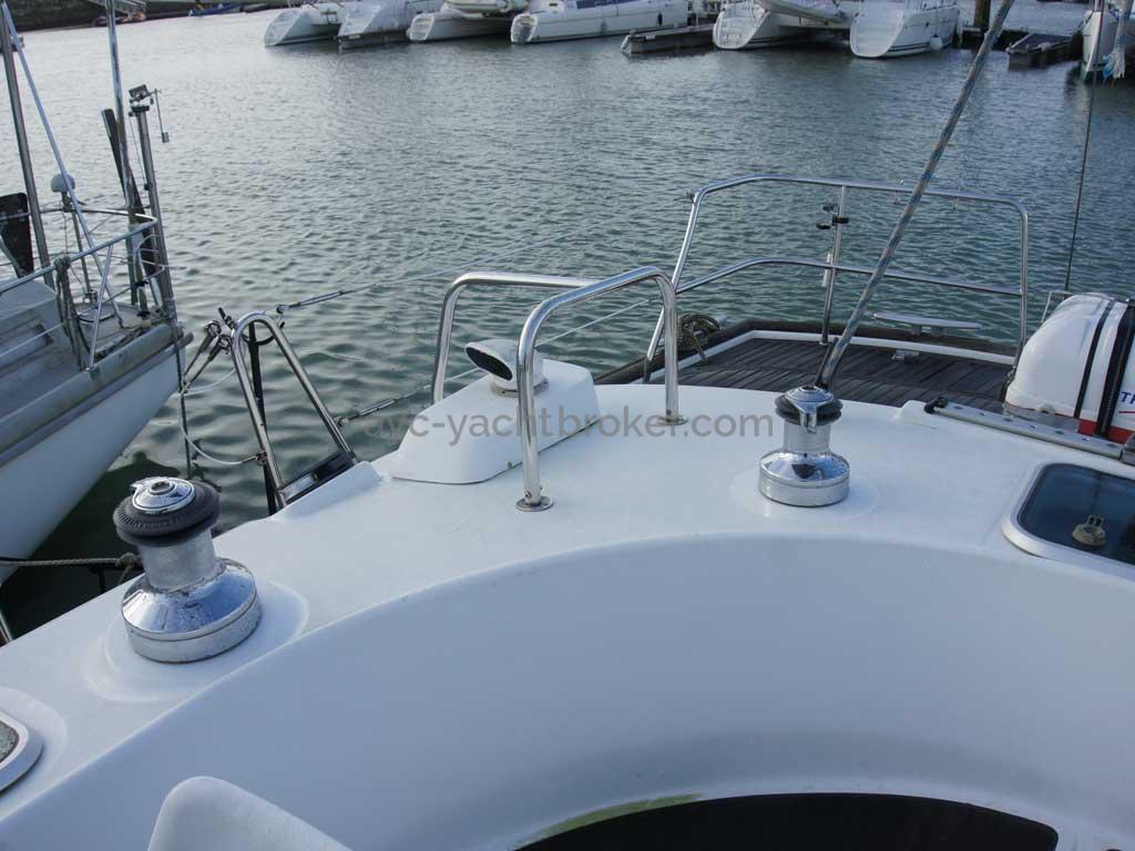 OCEANIS 40 CC - Starboard cockpit winches