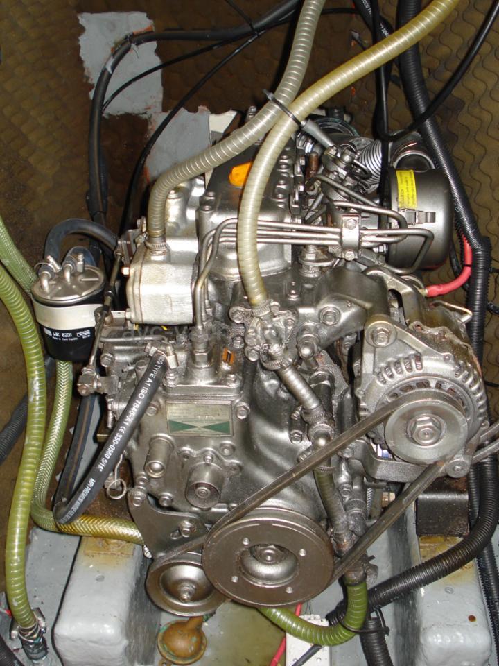 Gib Sea 105 - Engine