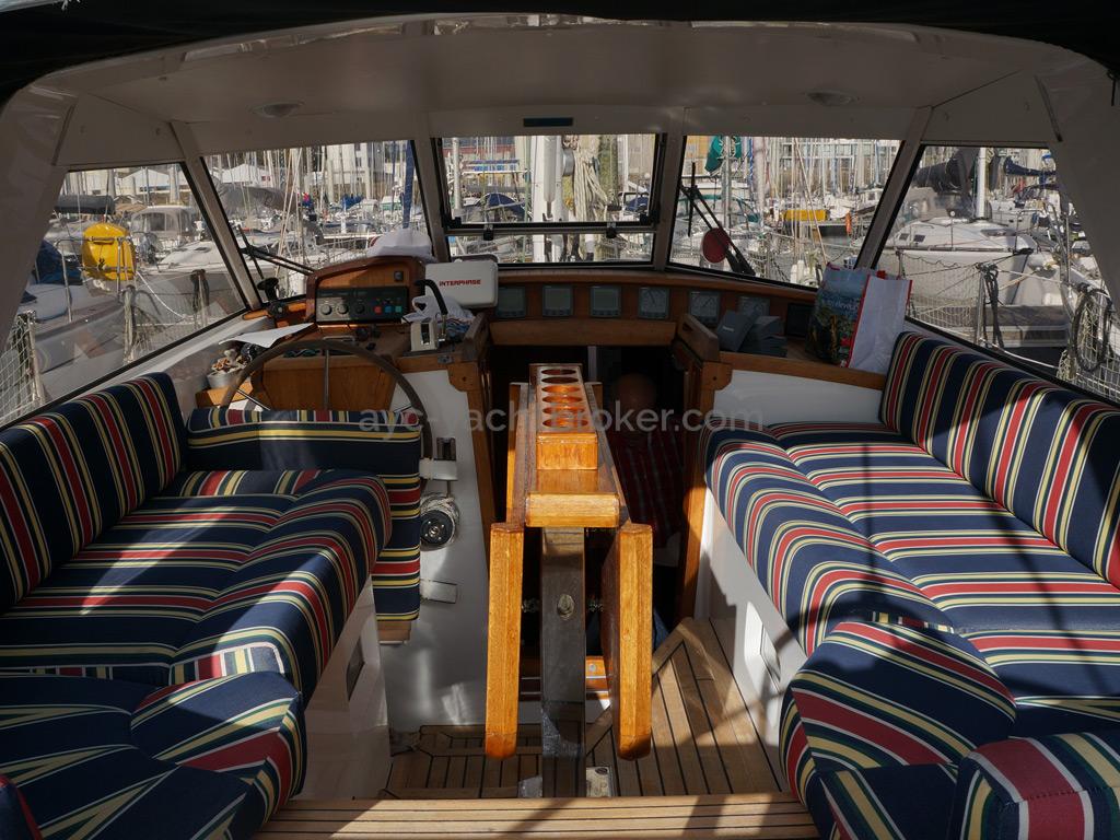 AYC Yachtbroker - Trintella 44 Aluminium - Doghouse / cockpit