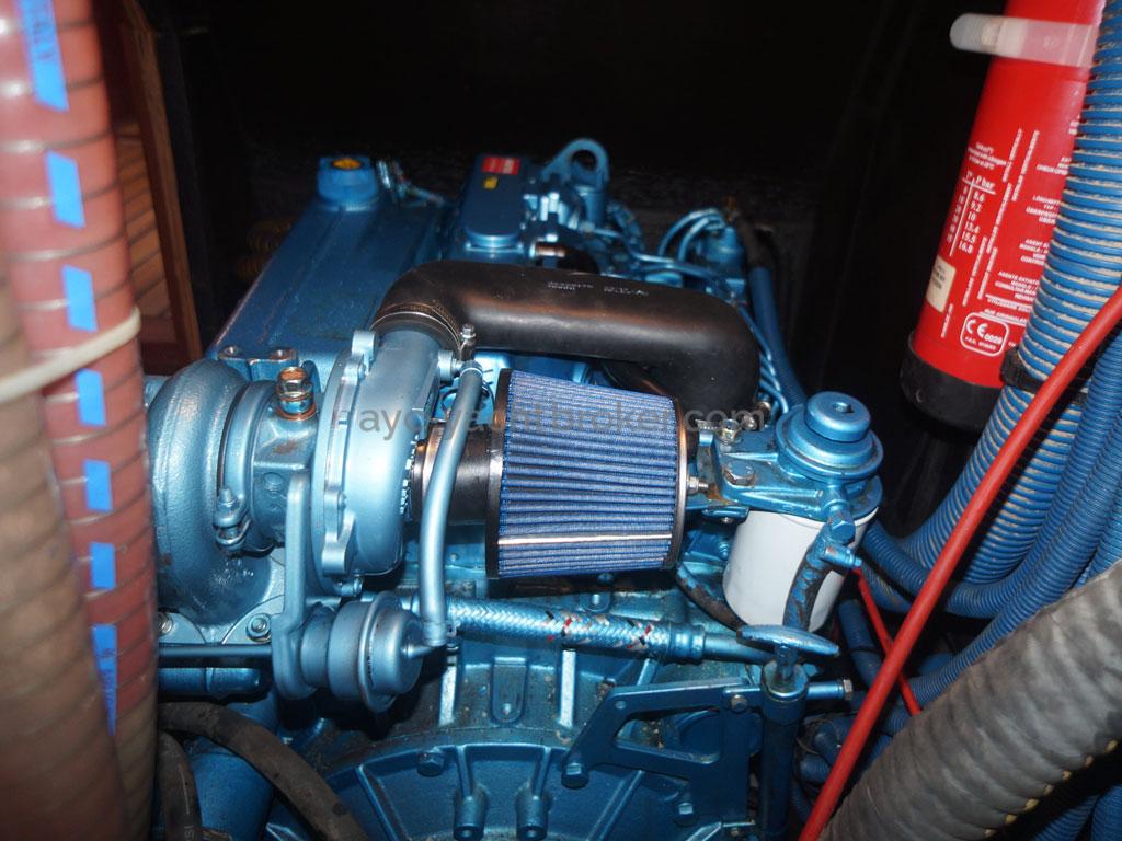 AYC - Alliage 48 CC / Nanni Diesel 85HP engine