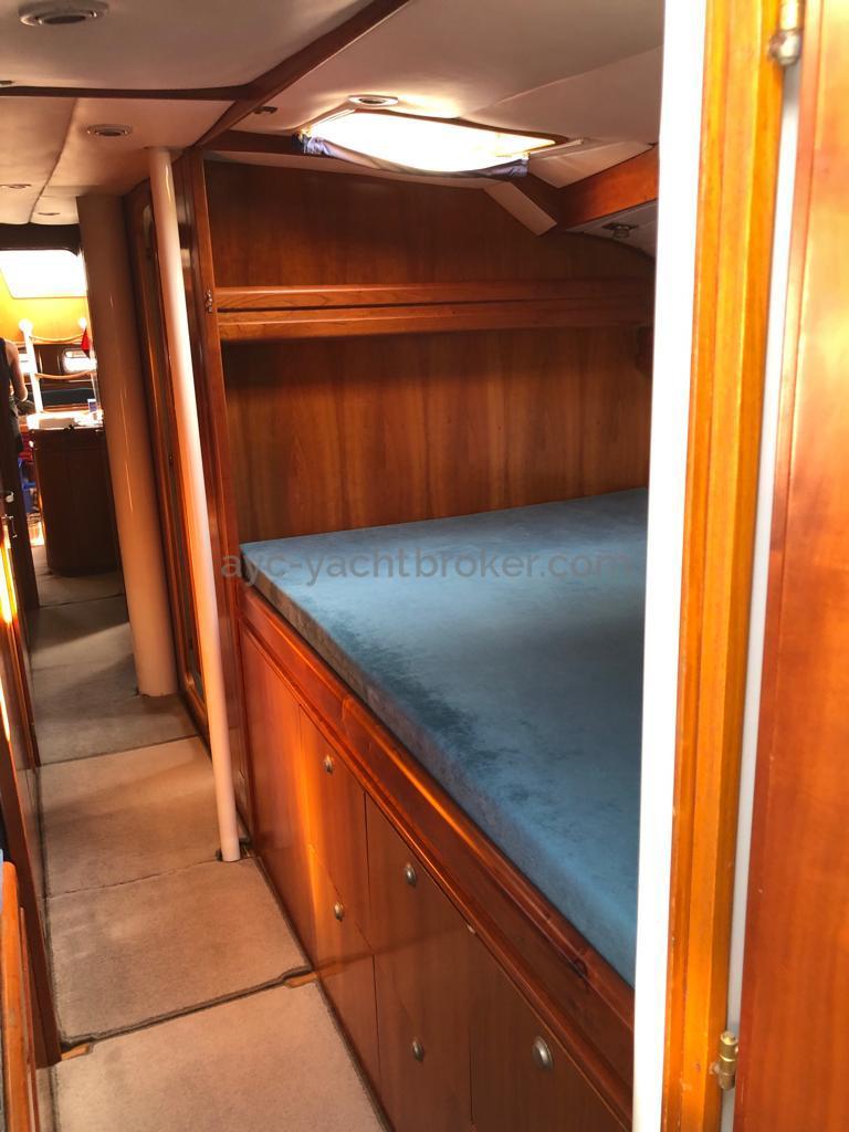 AYC Yachtbroker - Cigale 16 - Double bed