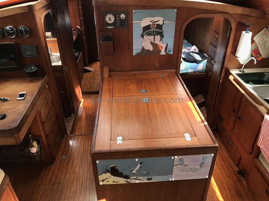 Garcia Nouanni 47 - From the companionway