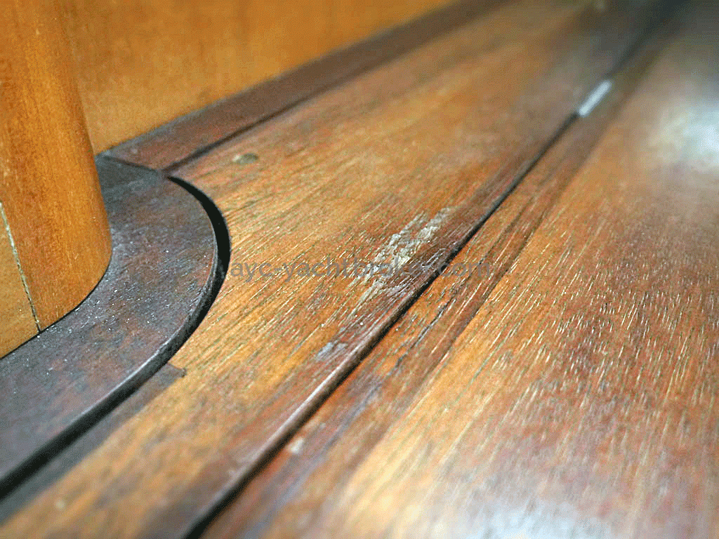 Alliage 48 CC - Floorboards detail